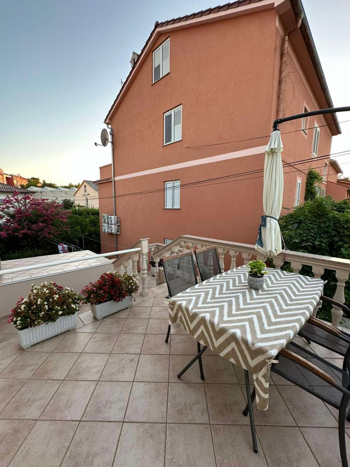 Apartman Branka Раб Экстерьер фото