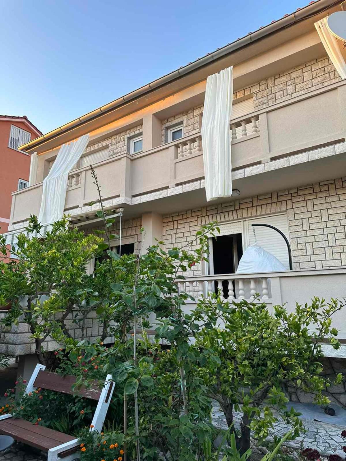 Apartman Branka Раб Экстерьер фото